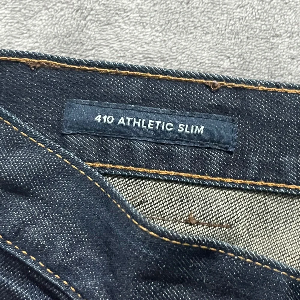 Lucky Brand Jeans Men 31/32 Dark Wash 410 Athletic Slim Candiani Denim 7M12166